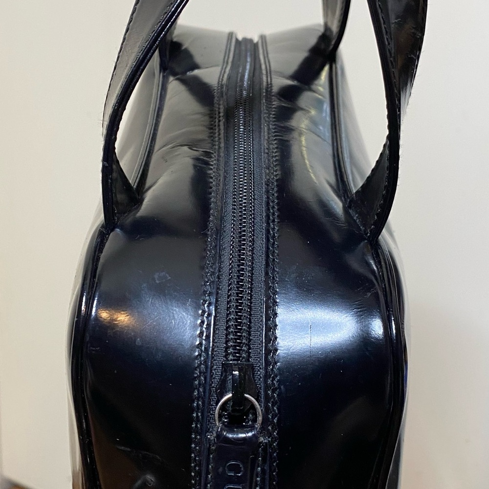90s vtg Gucci x Tom Ford • Black Patent Leather Bowler w Strap - Picture 5 of 15